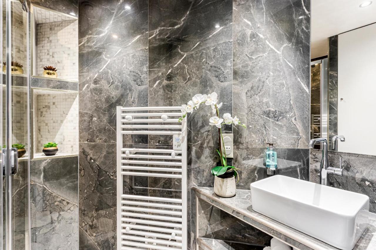 Luxury 3 Bedroom 2 Bathroom Apartment - Louvre - With Ac Paříž Exteriér fotografie